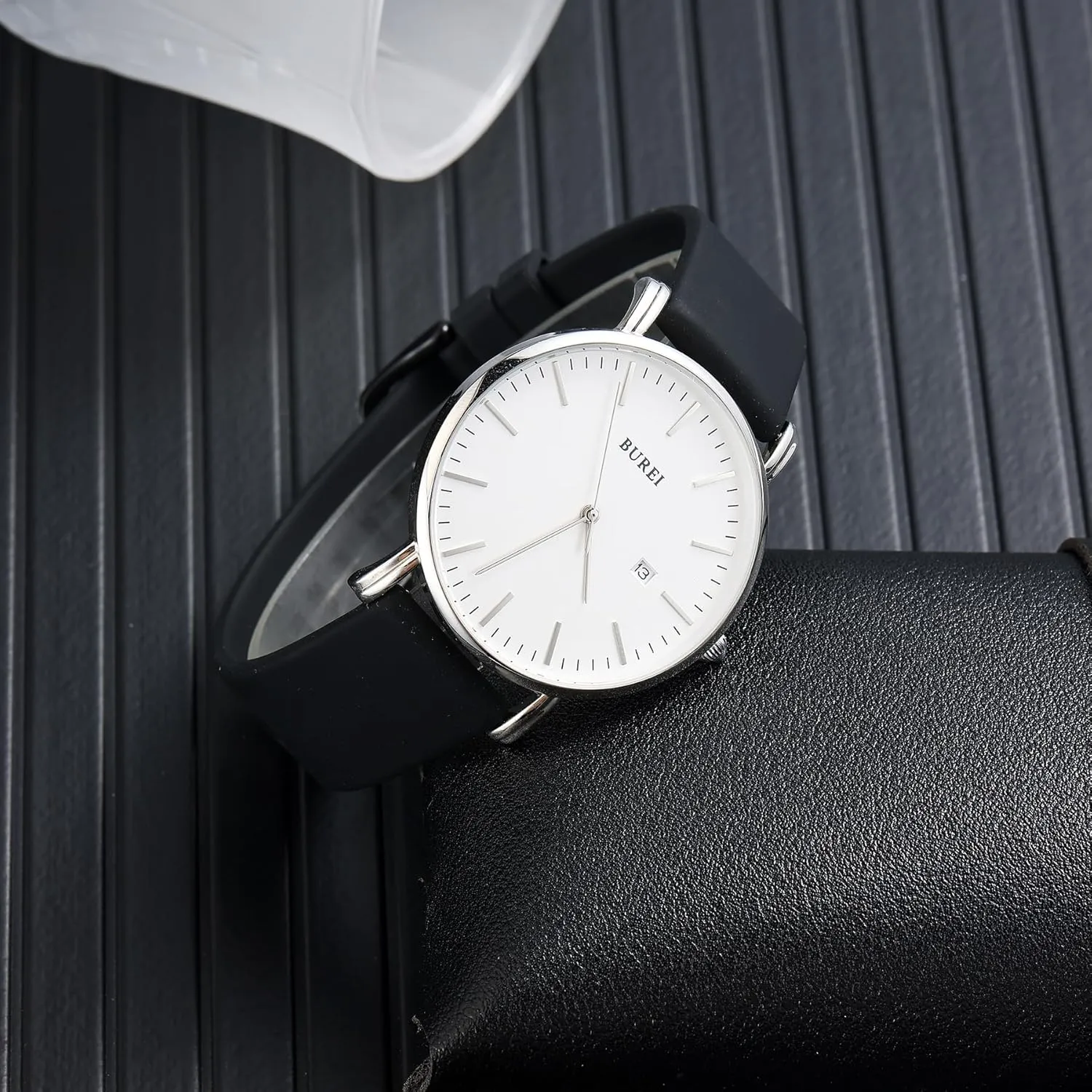 BUREI Men Watches Fashion Minimalist Analog Calendar Quartz Waterproof Watches for Men Women Student.