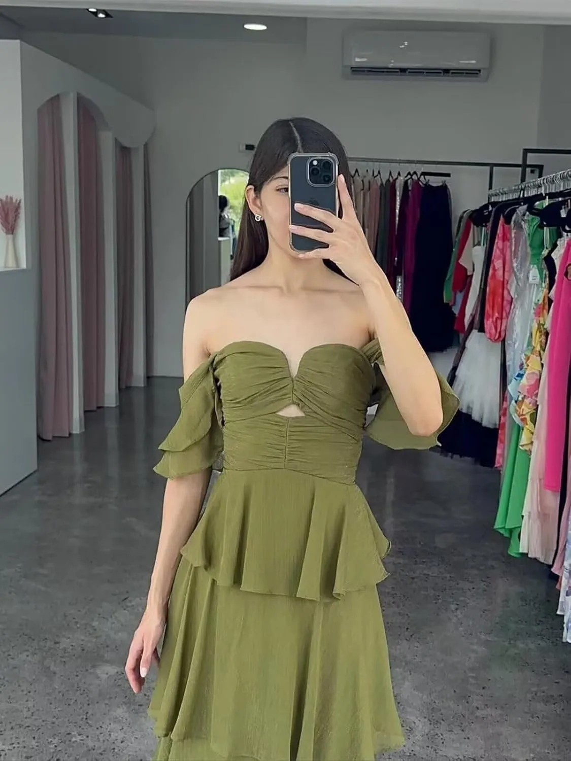 Chiffon Tiered Bridesmaid Dresses with Sleeves Off Shoulder Ruffles Prom Dresses for Women Long Formal Dress