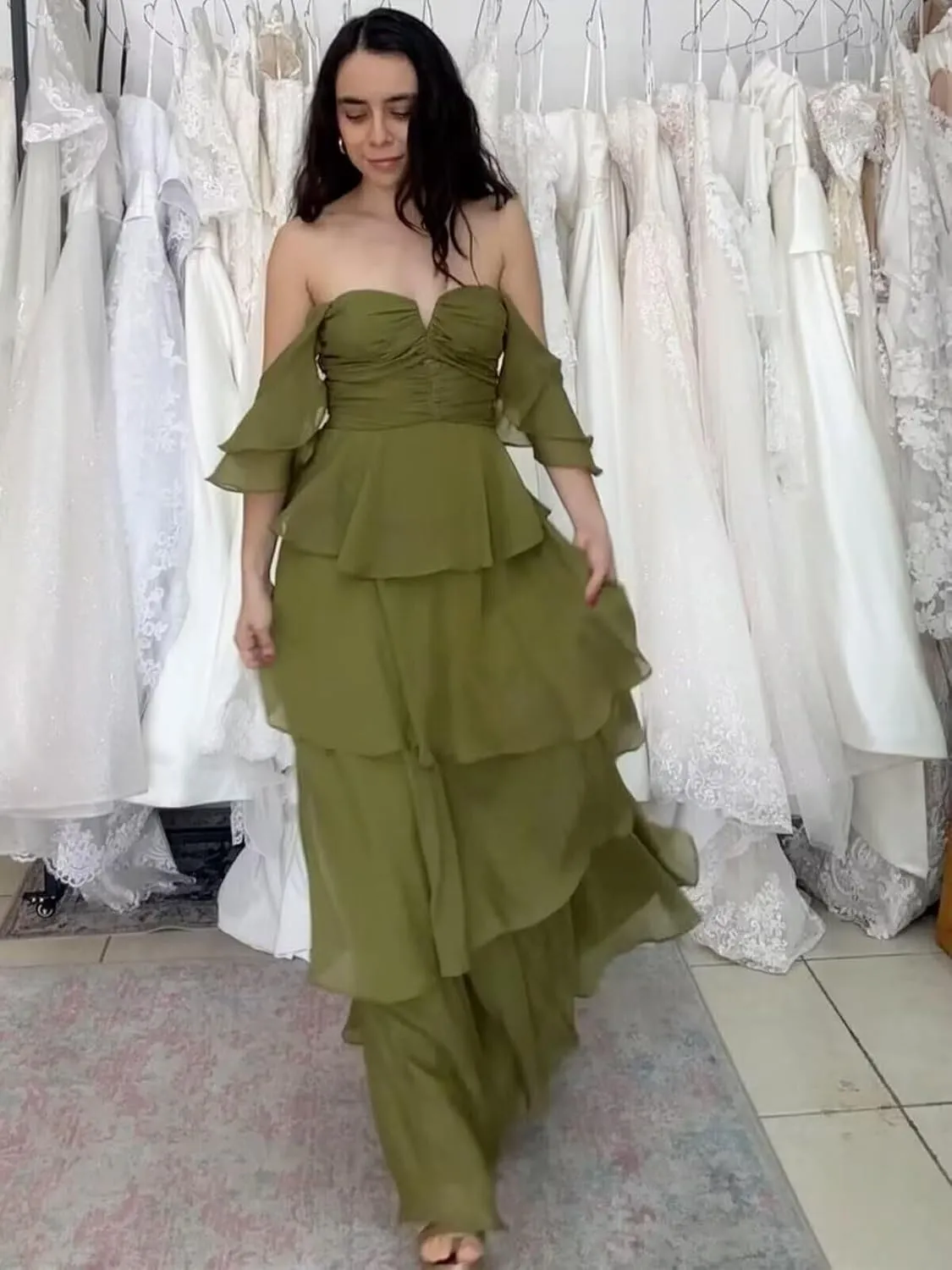Chiffon Tiered Bridesmaid Dresses with Sleeves Off Shoulder Ruffles Prom Dresses for Women Long Formal Dress