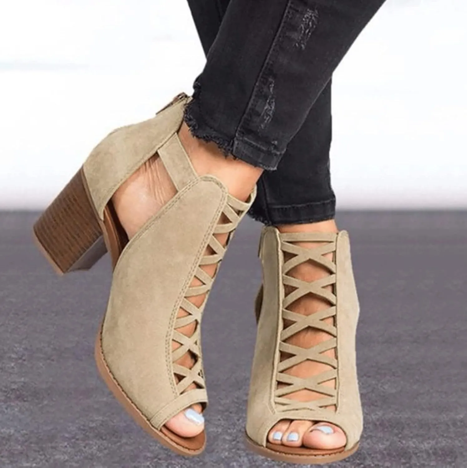 Eduavar Sandals for Women Casual Summer, Womens Sandals Dressy Heel Breathable Hollow Out Chunky Low Heel Sandals with Buckle