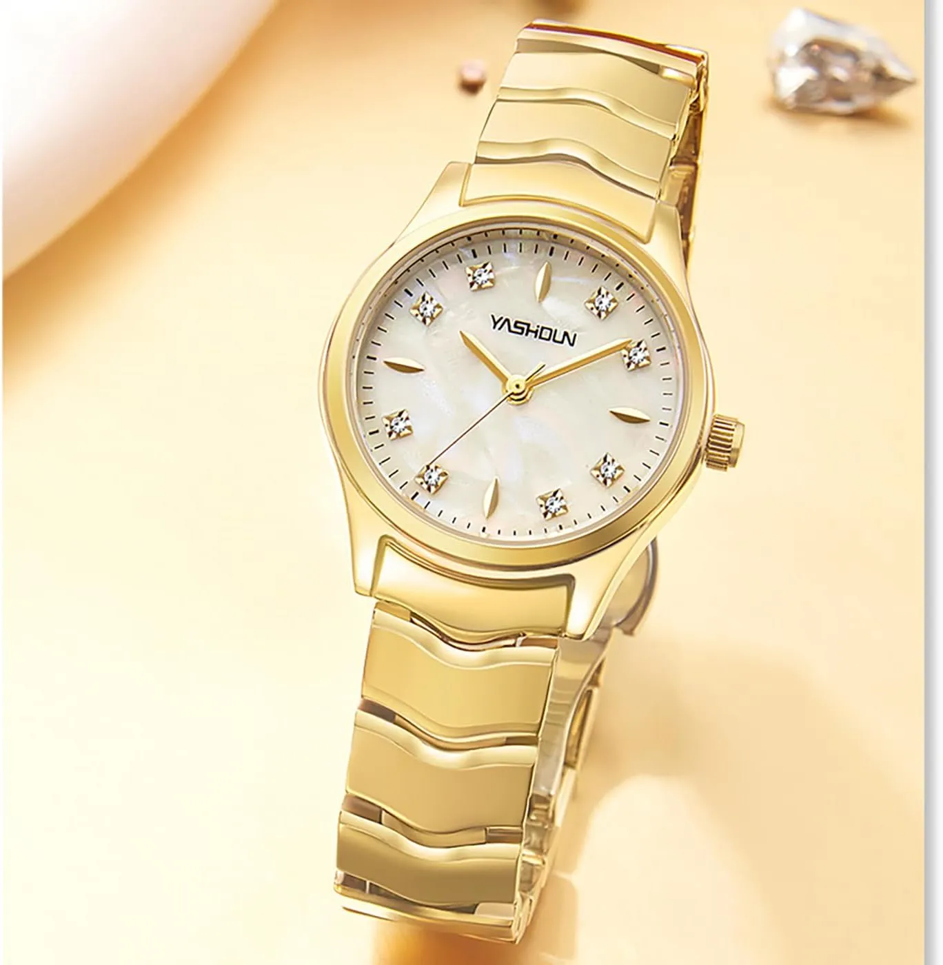 FANMIS Women Vintage Round Watches Updated Minimalist Ladies Quartz Wrist Watches Waterproof Small Gold Watch Luxury Casual Fashion Bracelet Watches