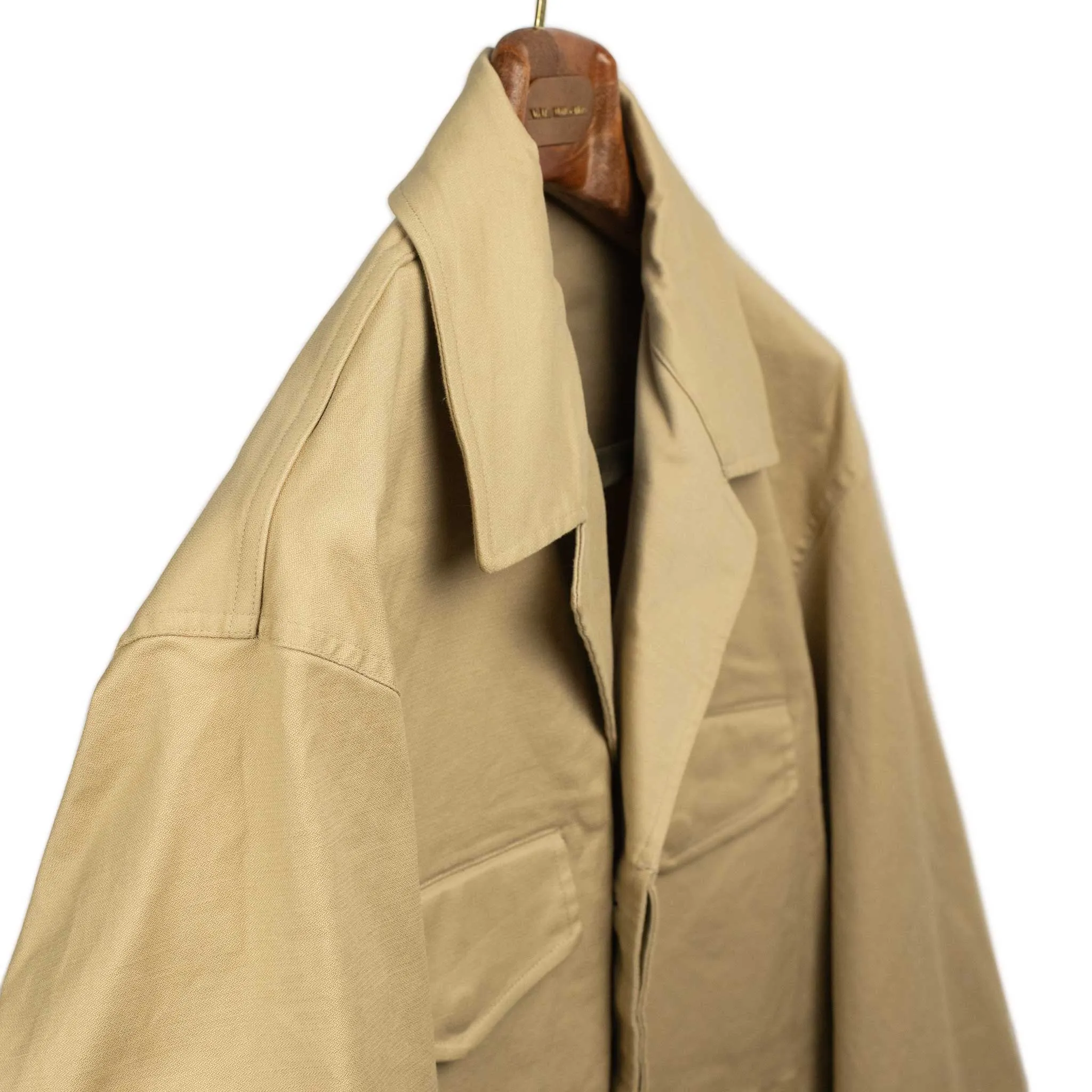Field jacket in beige cotton sateen