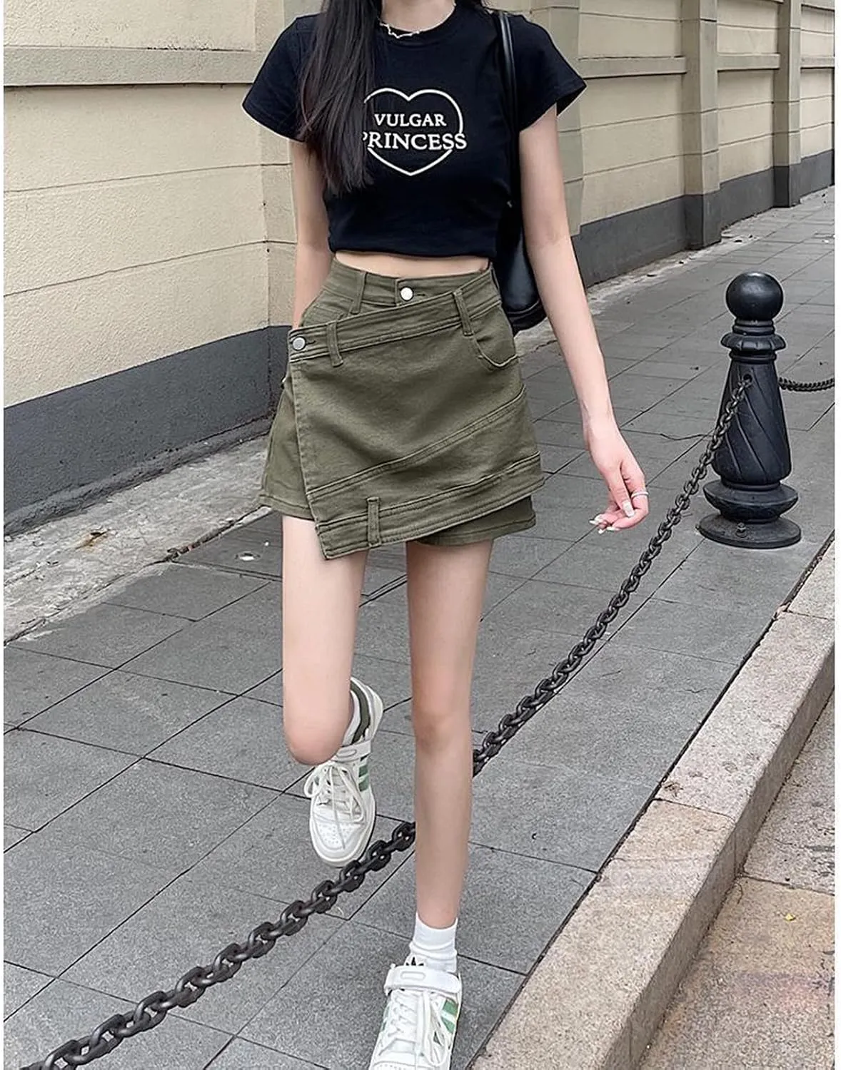 Gothic Denim Shorts Women's high Waisted Buttocks Irregular Shorts Women's Summer Sexy Denim Shorts