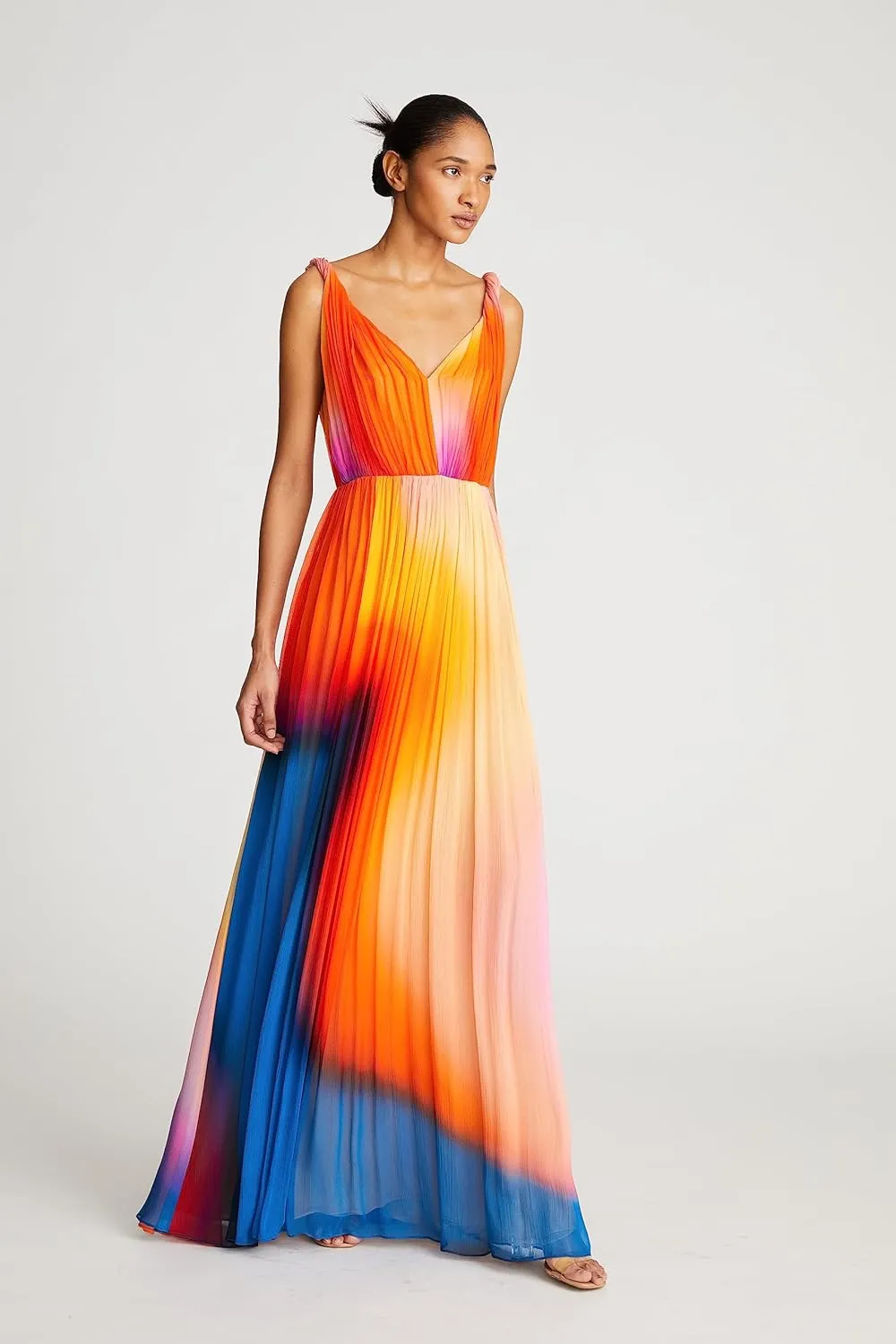 HALSTON Women's Stacia Gown in Crinkle Chiffon