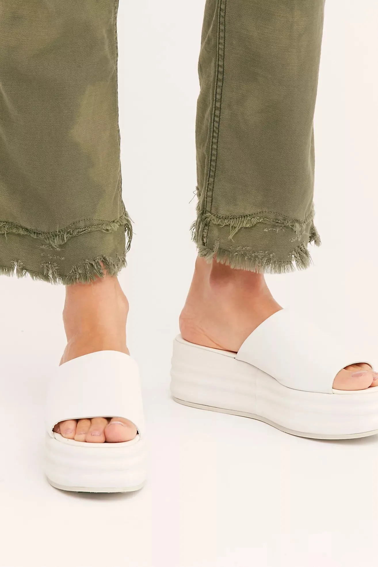 Harbor Flatform Sandals