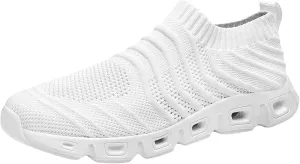Men Sports Shoes Spring and Summer Fashionable New Pattern Breathable Mesh Sneaker Rack for Men Bedroom Shoes
