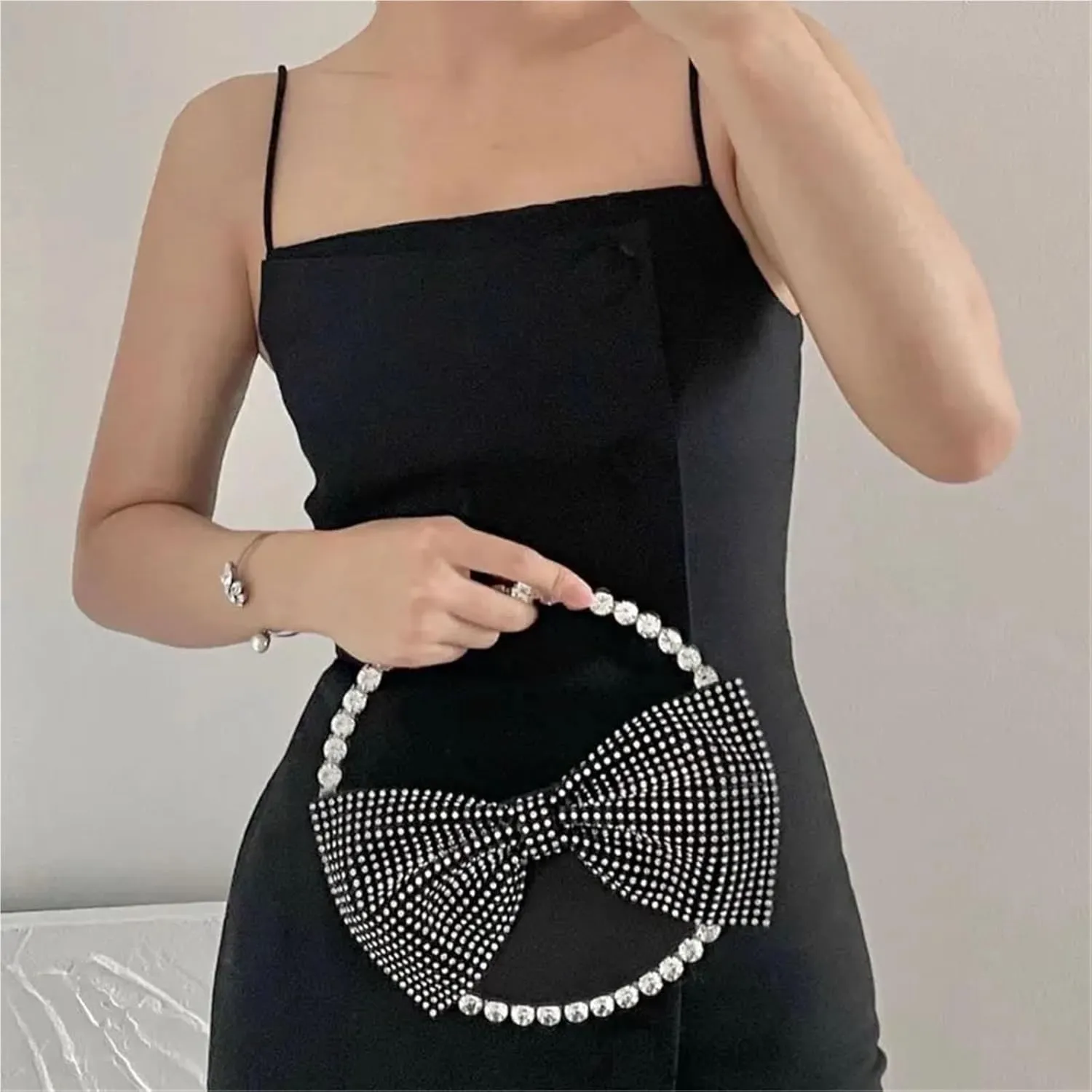 Round Handle Diamond Bow Evening Bag Women Wedding Party Glittering Crystal Clutch Purses And Handbags Wallets