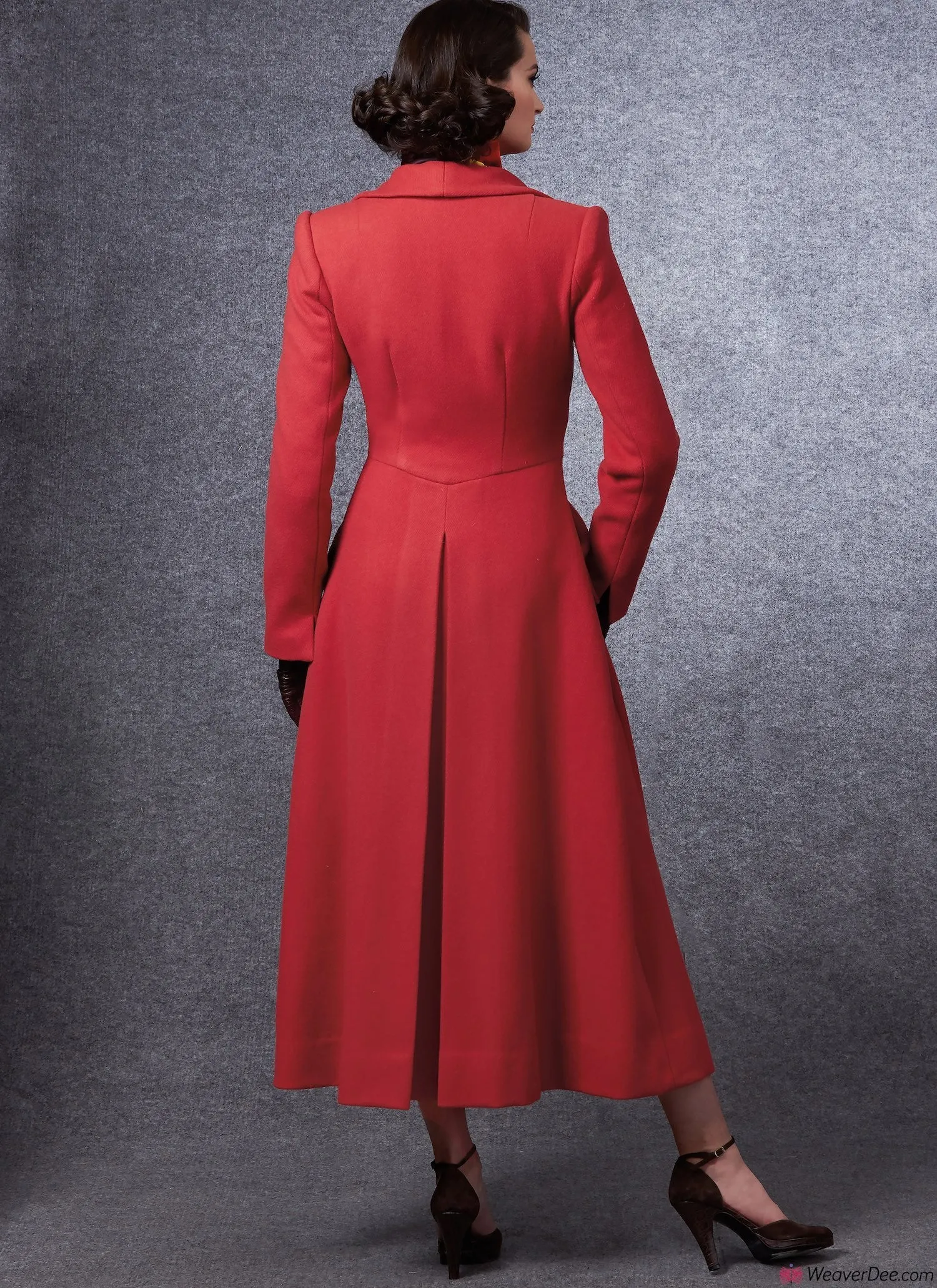 Vogue Pattern V1669 Misses' Vintage 1940s Coat
