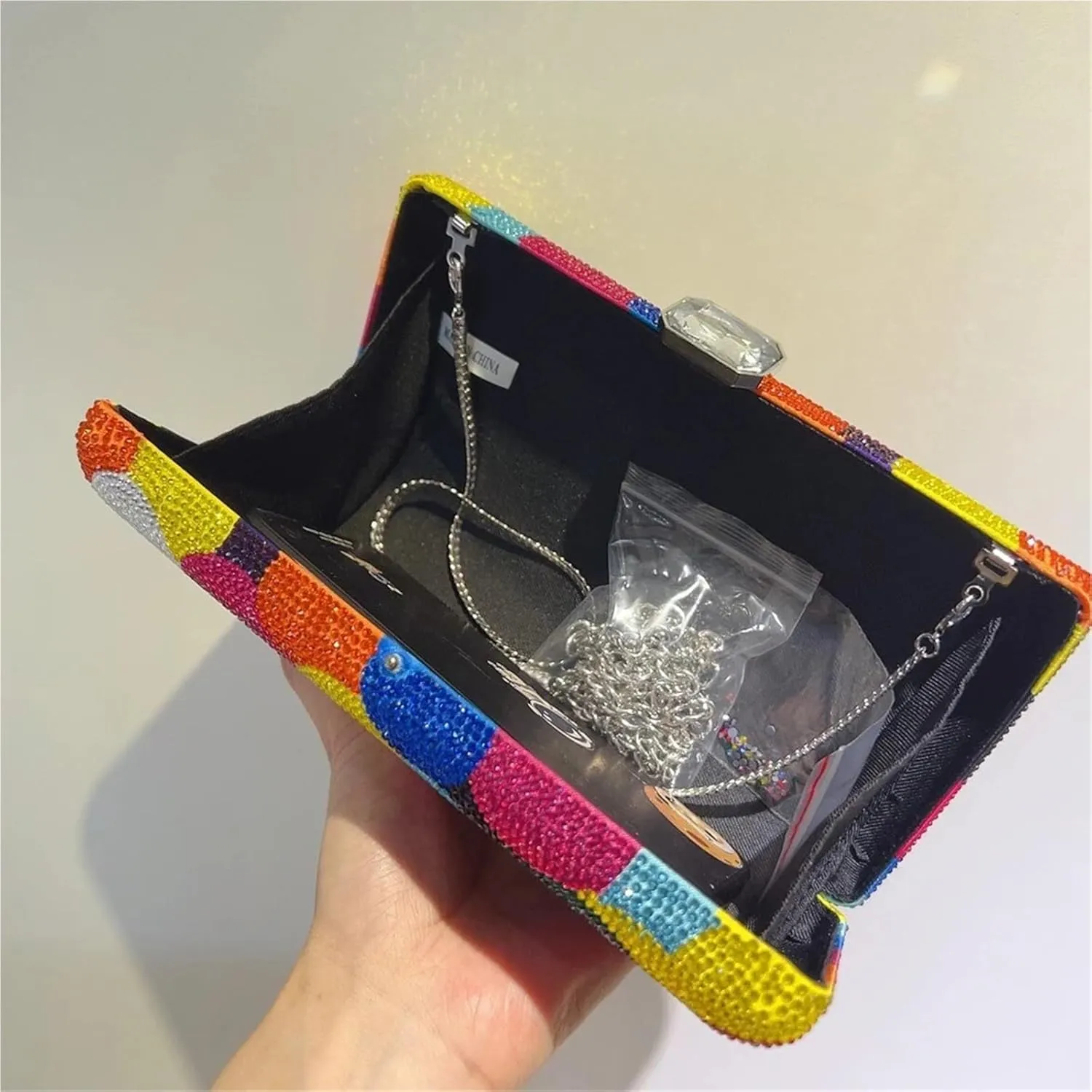 Women Crystal Evening Clutch Bag for Wedding PartyDiamond Bridal Formal Handbags Rhinestone Lady Chain Purses