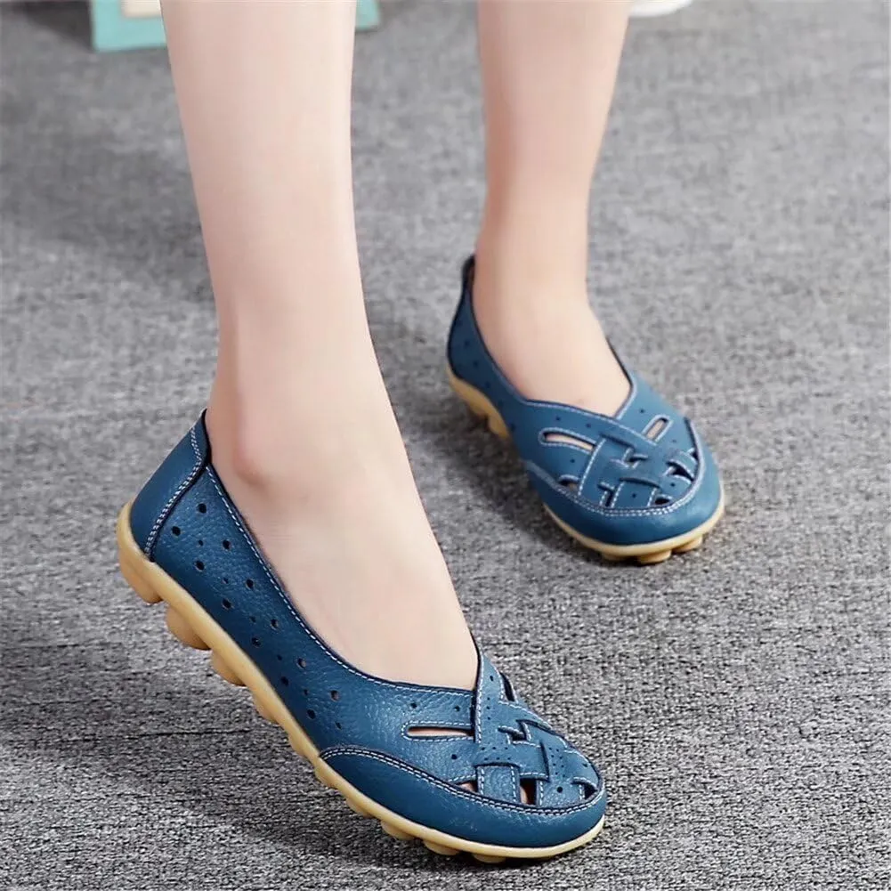 Women's Orthopedic Loafers Slip-On Outdoor Walking Flats Shoes Breathable Comfy Non Slip Shoes with Soft Arch Supportive Design New Cutout Shoe for Summer Beach