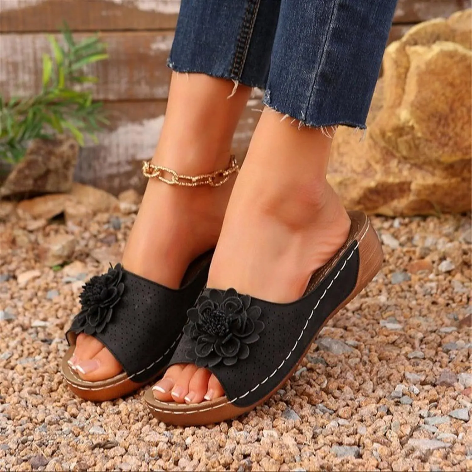 Women's Retro Sandals Spring Summer And Autumn New Wedge Heel Open Toe Outdoor Thick Clog Sandals for Women Buckle